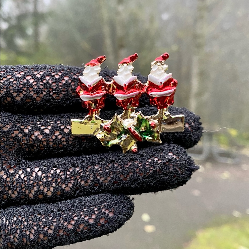 Christmas Santa Clause Brooch Holiday Fashion